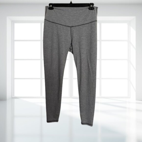 Old Navy Active Go-Dry Grey Pinstripe Full Length Leggings XL - Performance Yoga - Picture 2 of 9